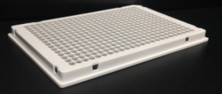 384孔荧光定量PCR板，40 μl白色裙边，透明管，全裙边，单切角（A24）(MQ50601)